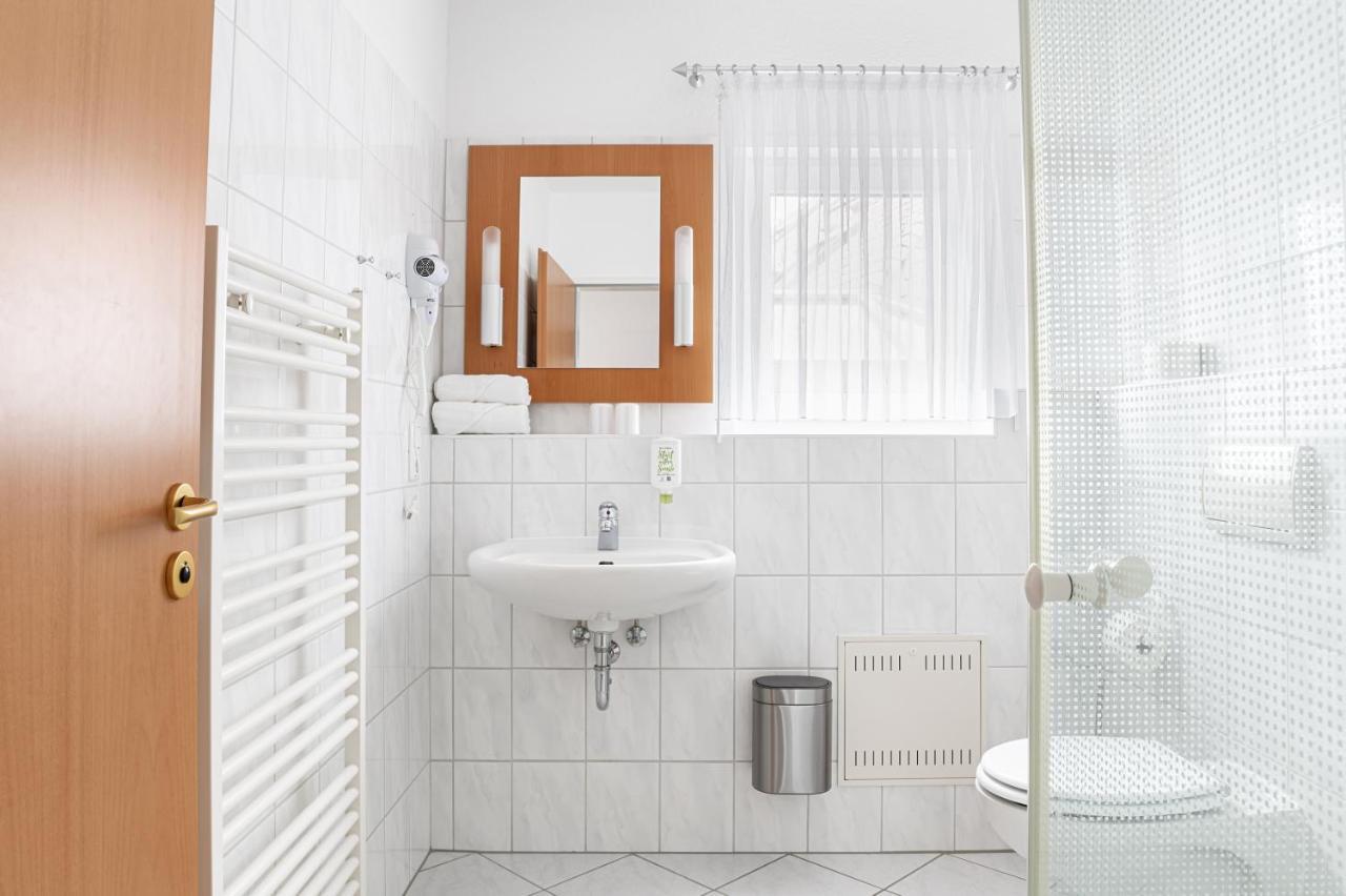 Loewen Pension Unterluss Экстерьер фото